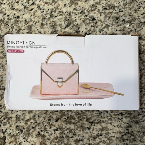 Teacup Set - Picture 4 of 4